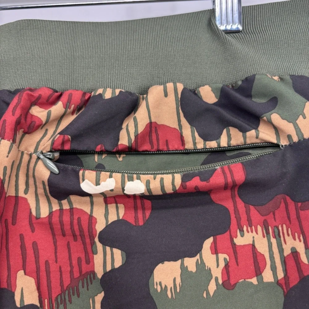 Adidas x Pharrell Williams Men XXL Camo Hu Hiking Windpants Zip Pockets‎ Lined
